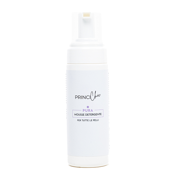 Mousse detergente per tutte le pelli
